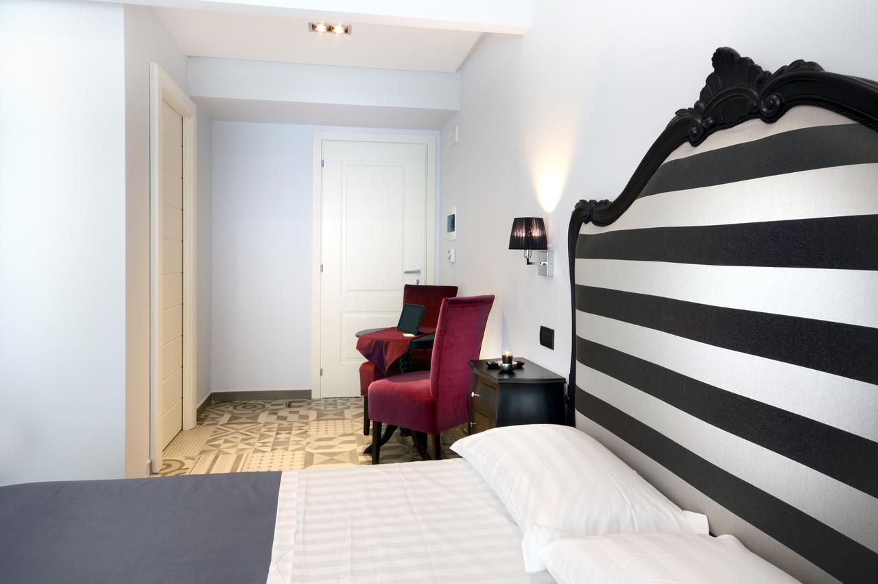 Barbarella Suite Napoli Eksteriør billede