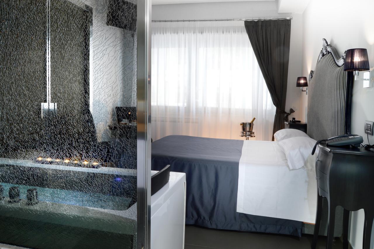 Barbarella Suite Napoli Eksteriør billede