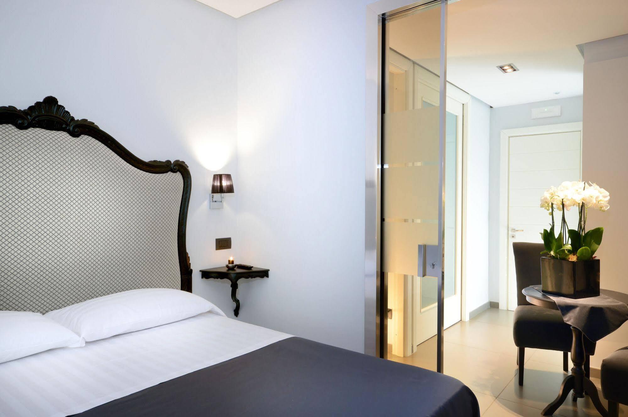 Barbarella Suite Napoli Eksteriør billede
