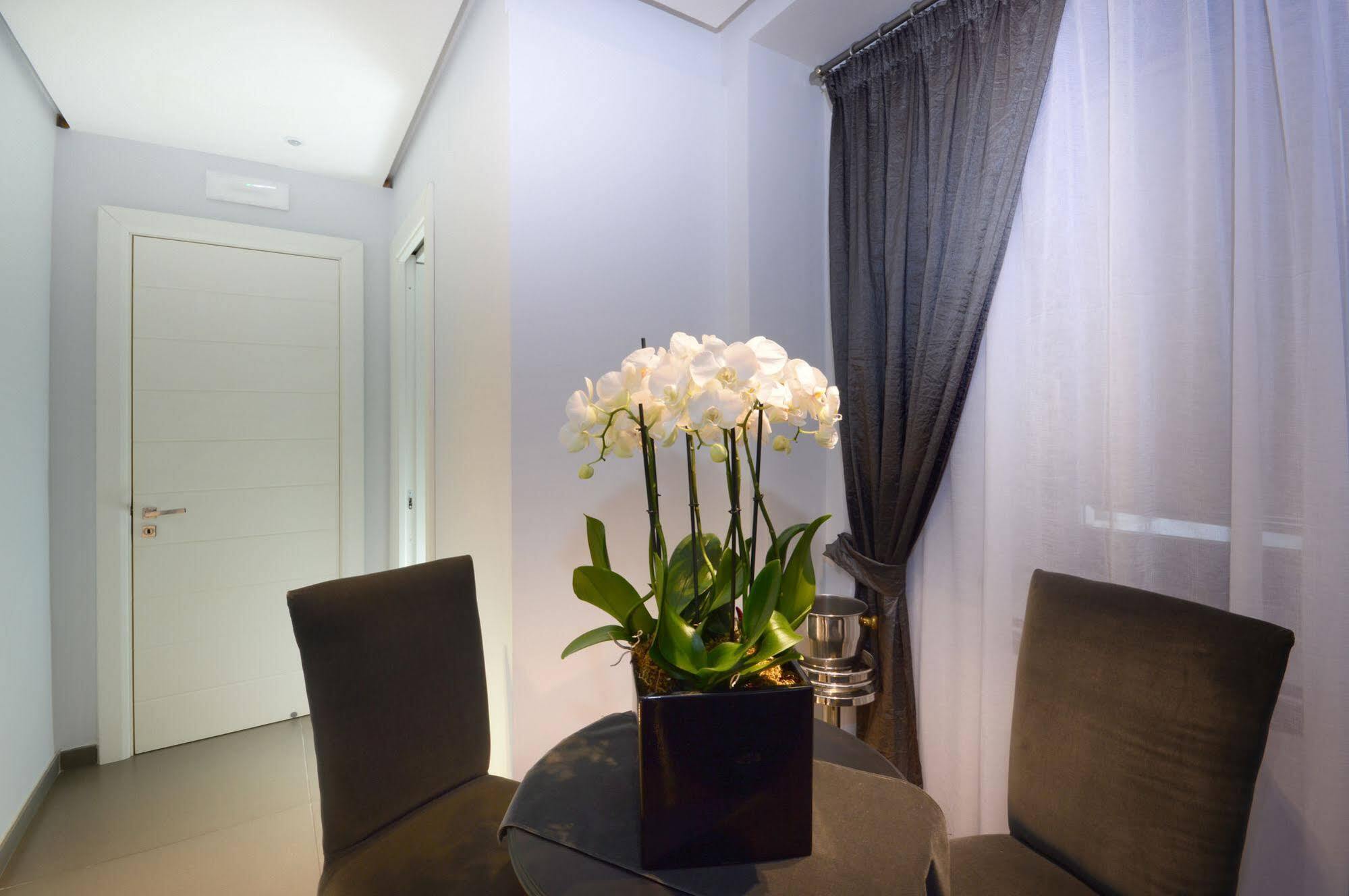 Barbarella Suite Napoli Eksteriør billede
